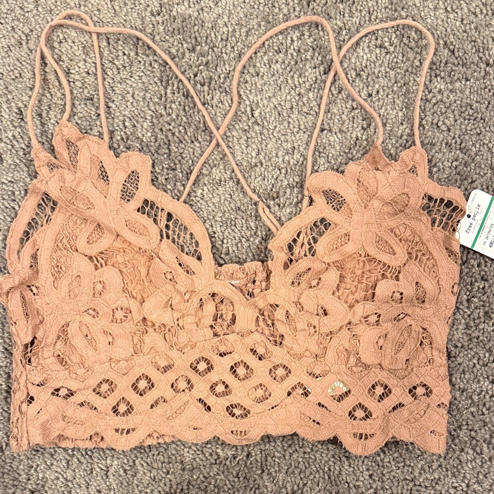 Free People Adella Bralette NWT - Picture 3 of 5